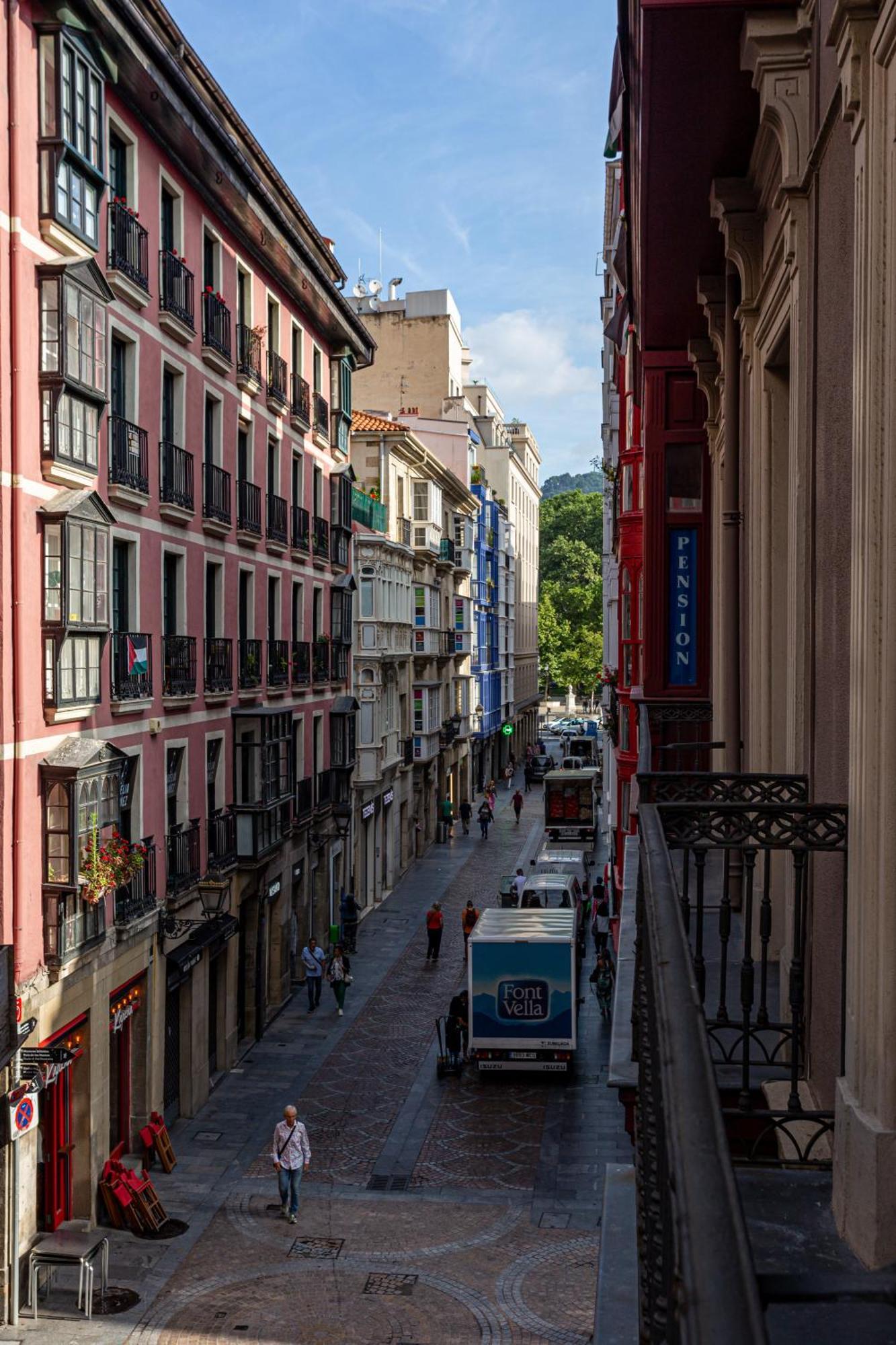 Отель Casual Fuentes Бильбао Экстерьер фото